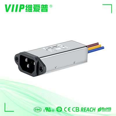 kopen van de de Wisselstroomlijn van 3A 60Hz de Draden 1500VDC van CEI EMI Filter Male Socket With online manufacture