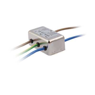 kopen Oppervlak gemonteerd pakket type AC EMI-filter met 20-100 dB stopbandverdunning en 50 Ω invoerimpedantie online manufacture